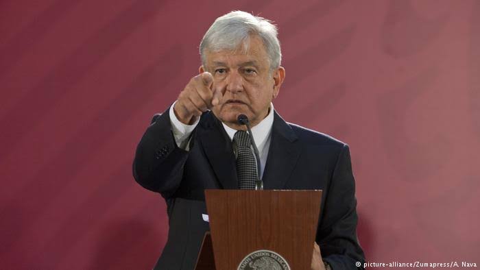 Fox, Calderón y Peña sabían del robo de combustible: López Obrador
