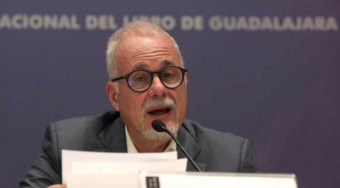 cacique-Raúl Padilla López Universidad de Guadalajara Rector general
