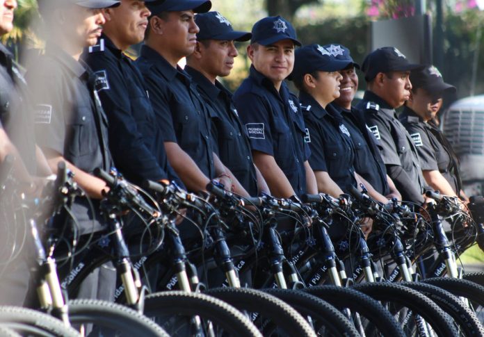 policías de tlajomulco partidero motocicletas mural