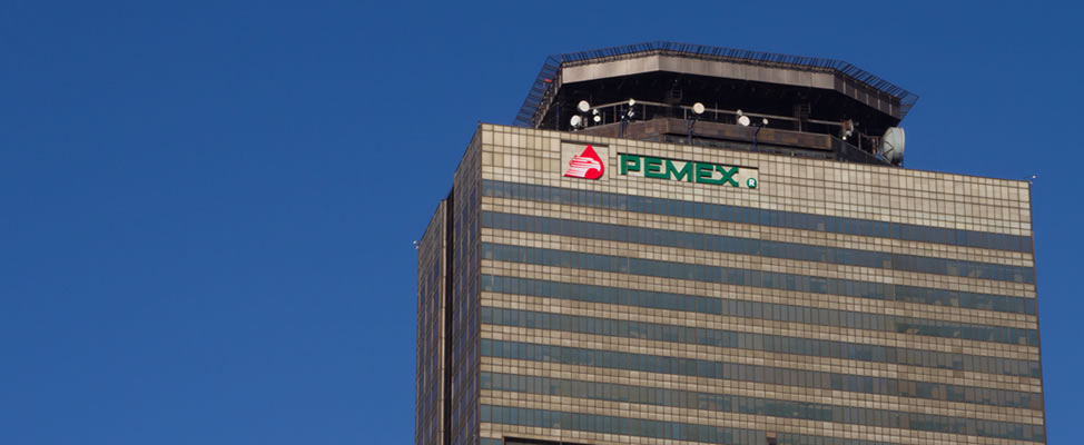 Sin experiencia, hija de secretario de AMLO encabeza compras de Pemex