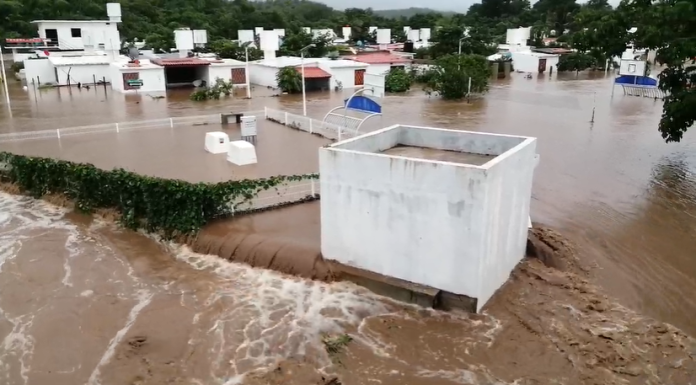 cuixmala río desbordamiento lorena huracán partidero