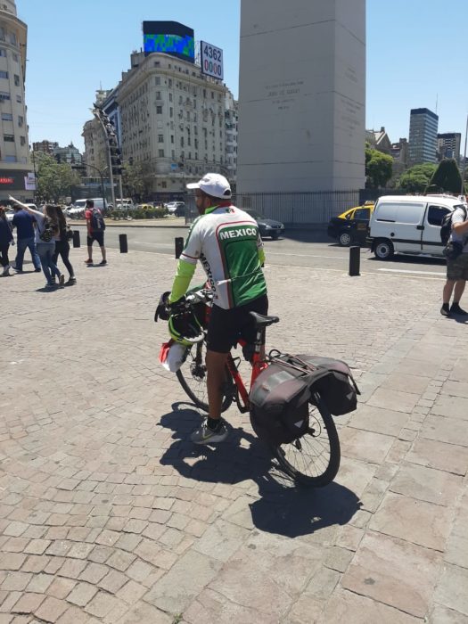 bicicleta-argentina-buenos aires-ciclista-Miguel Ángel Torres-partidero