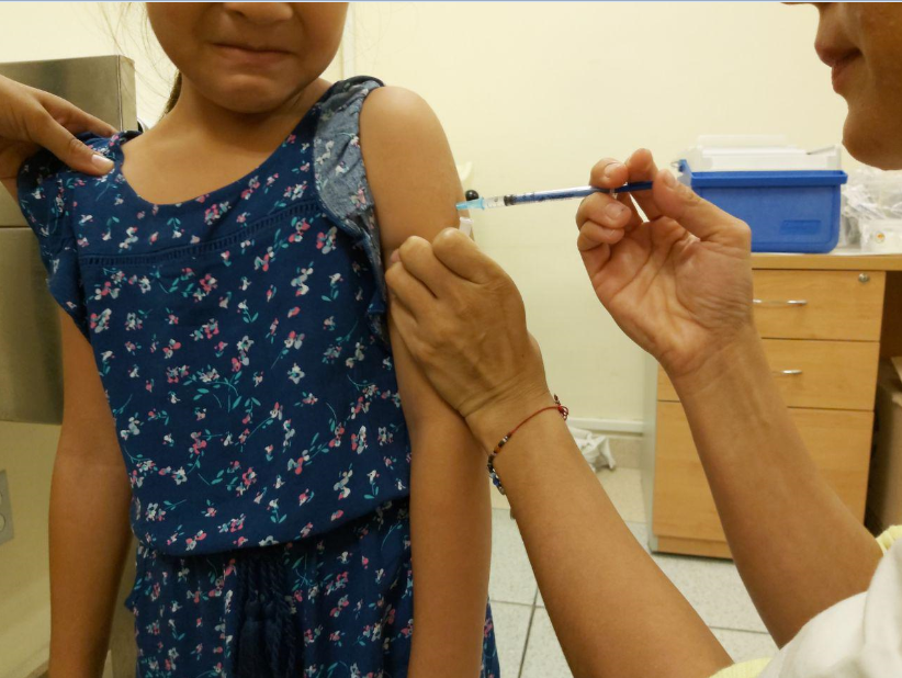Buscarán aplicar 2 millones de vacunas contra la influenza, en Jalisco