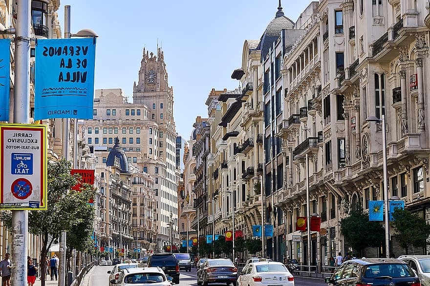 Toque de queda en España se extendería hasta el 9 de mayo