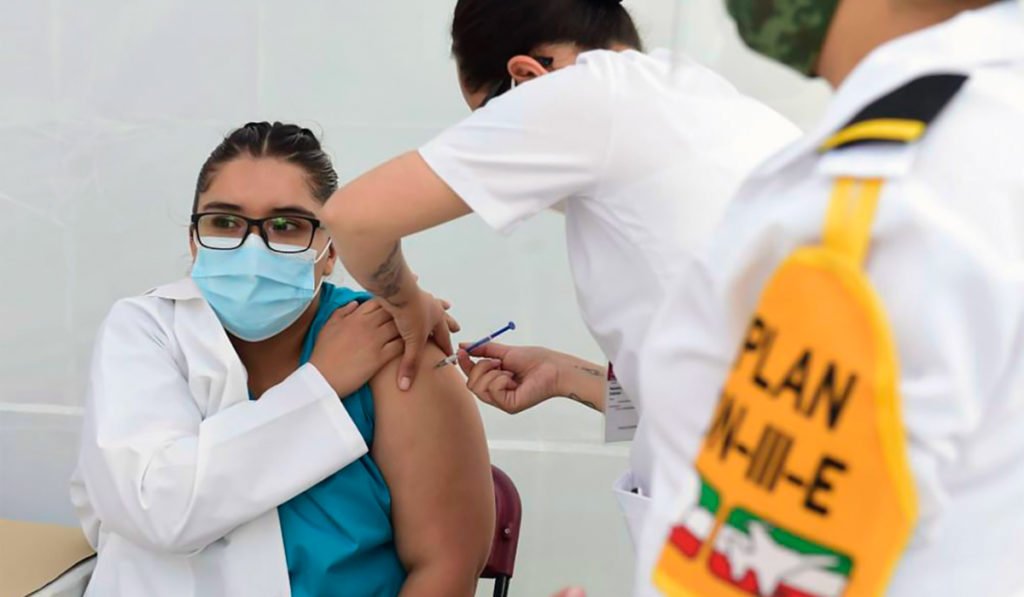 Hoy, a las 18:15 horas, llegan 32 mil 175 vacunas Covid-19 a Jalisco