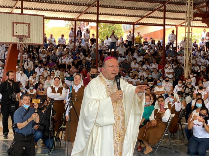 aguililla-michoacán-partidero-nuncio apostólico-franco coppola