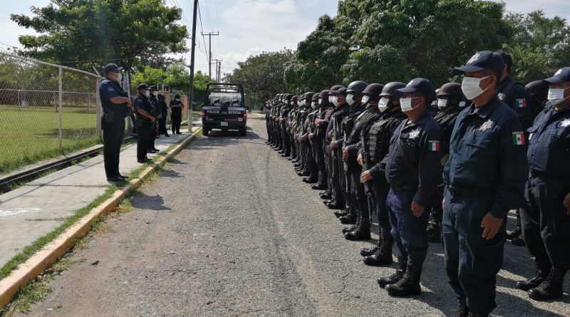 Retira Michoacán 424 escoltas a funcionarios públicos