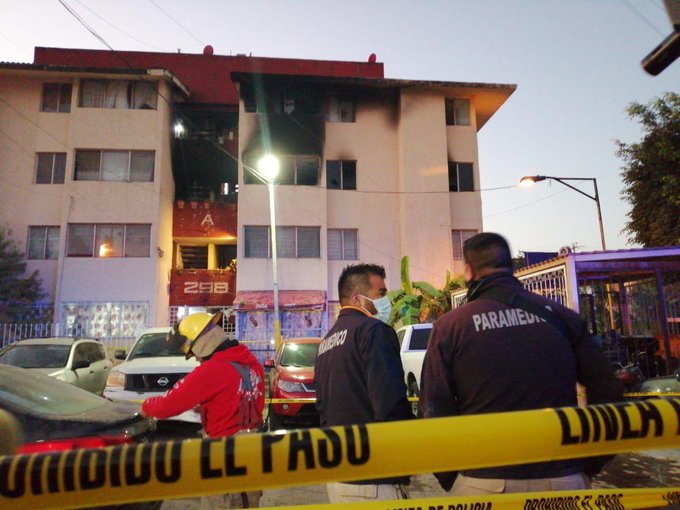 Mueren 4 personas en un incendio en Tonalá, entre ellos un bebé