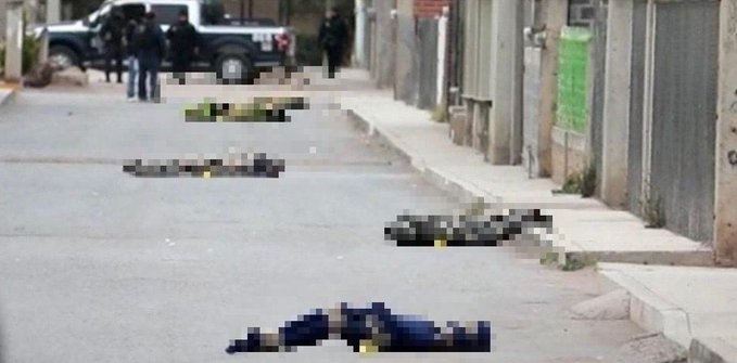 Dejan 10 cuerpos esparcidos en calles de Fresnillos y 8 colgados de un barandal