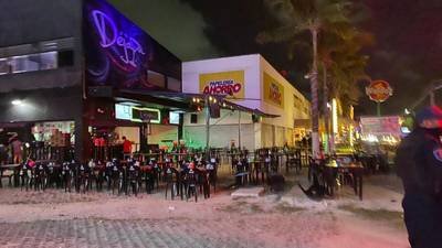 Balaceras en bares de Cancún y Zacatecas dejan cinco muertos