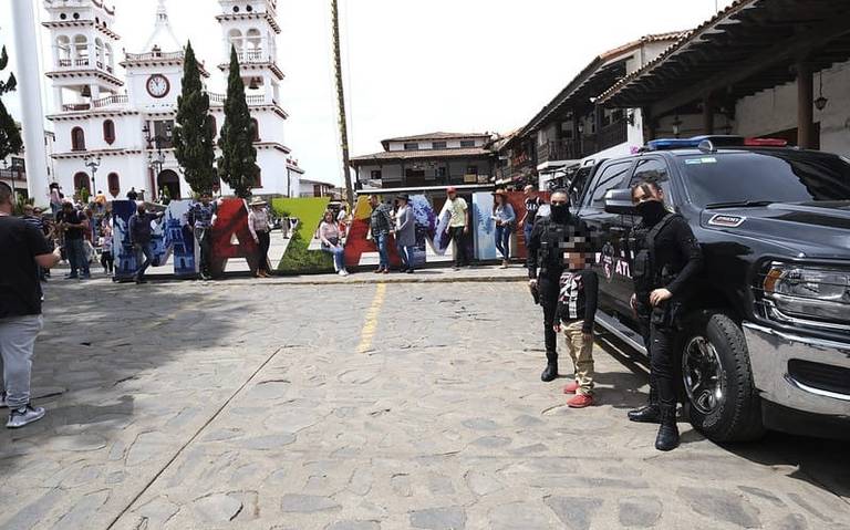 Granada, armas, cartuchos y cargadores decomisan en Mazamitla
