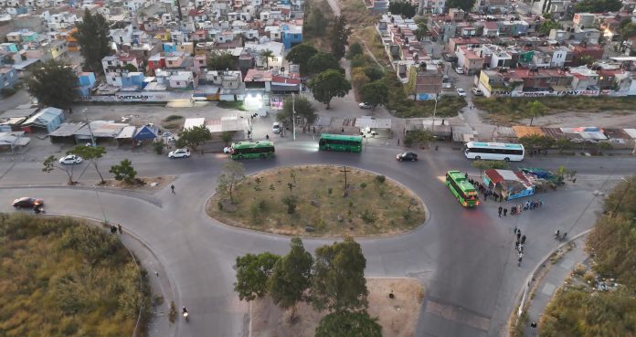 el salto, partidero, transporte público