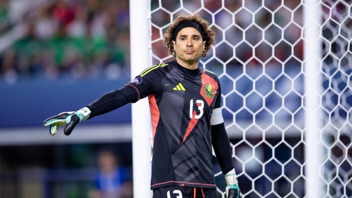 Guillermo Ochoa, imposición, selección de México.
