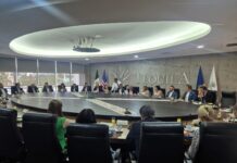 Delegación del Congreso de EE. UU. celebra cumbre con la industria tequilera en Jalisco cogresistas estados unidos, partidero, crt, tequila