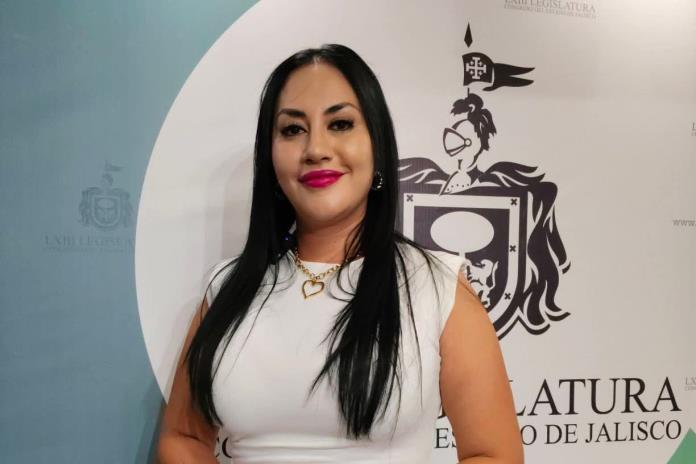 brenda-carrera-6db7dde2-focus-0.01-0.7-696-464